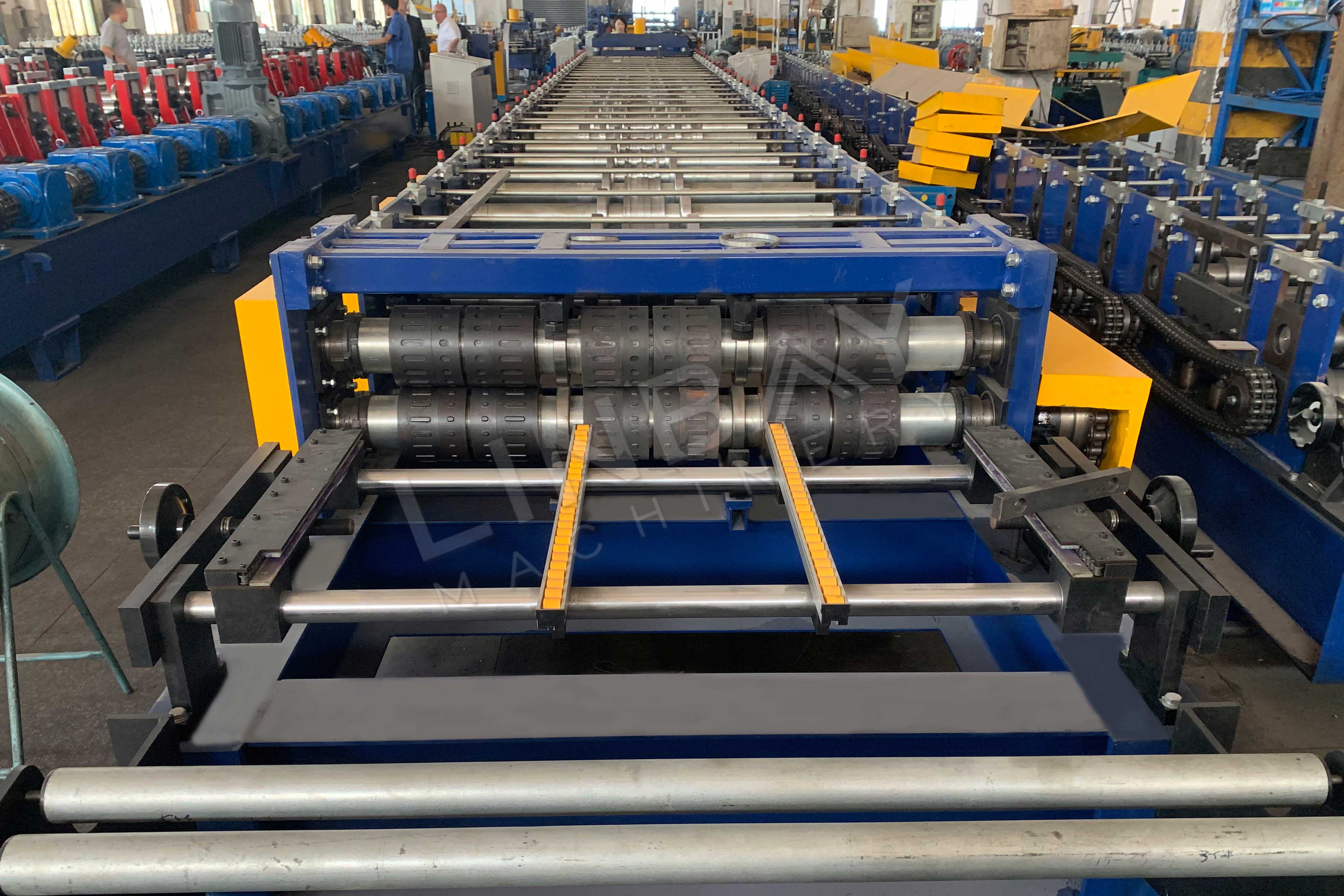 roll forming machine (1)
