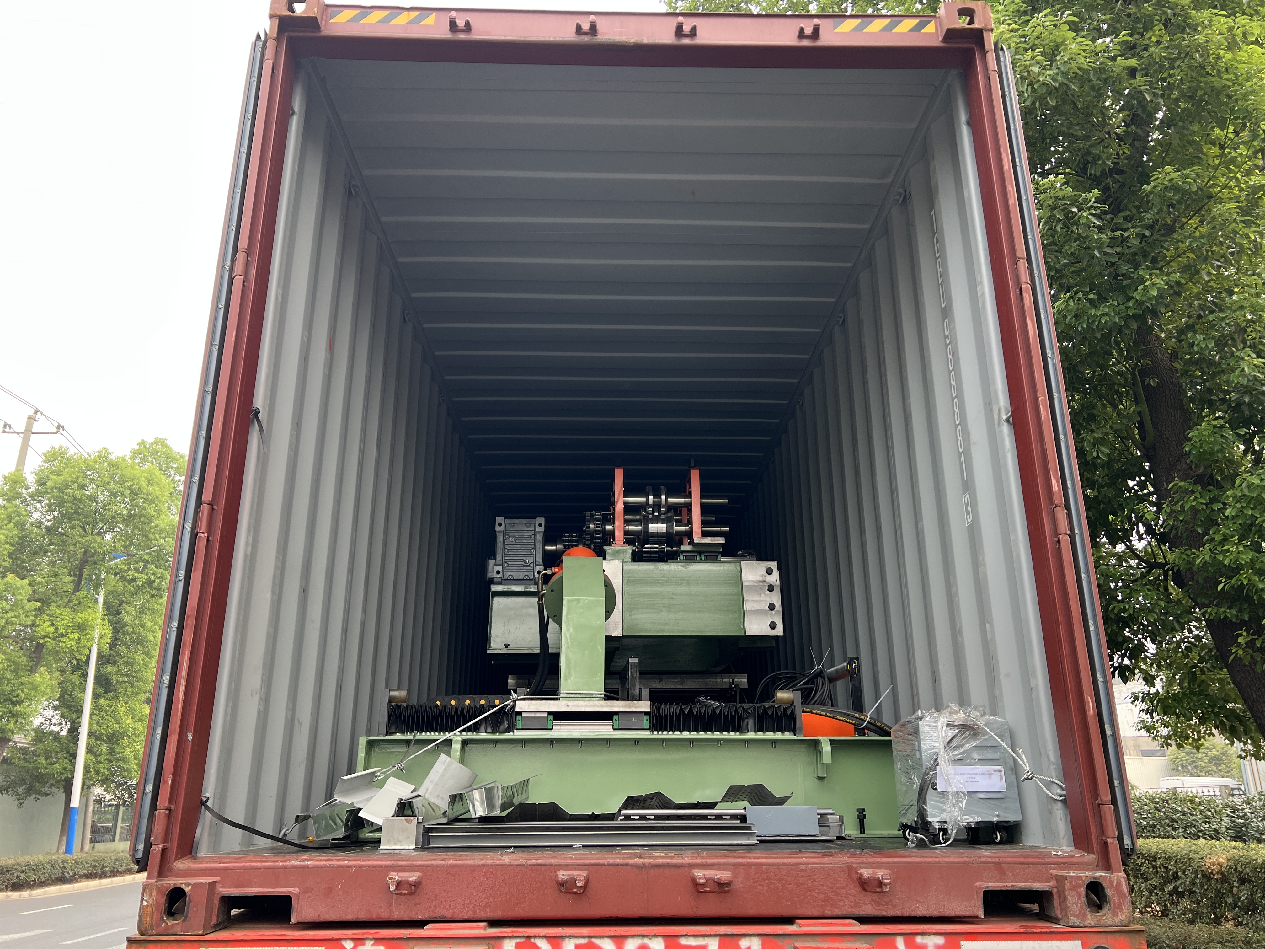 shipment of roll forming machine